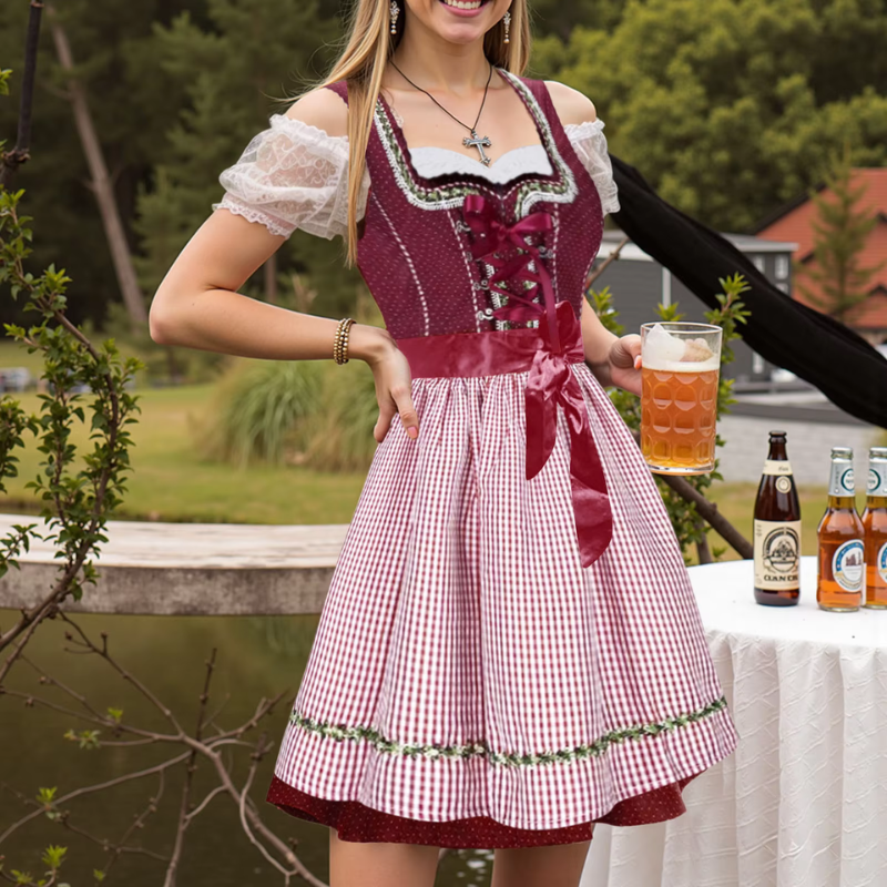 Dirndl für Damen mit besticktem Mieder