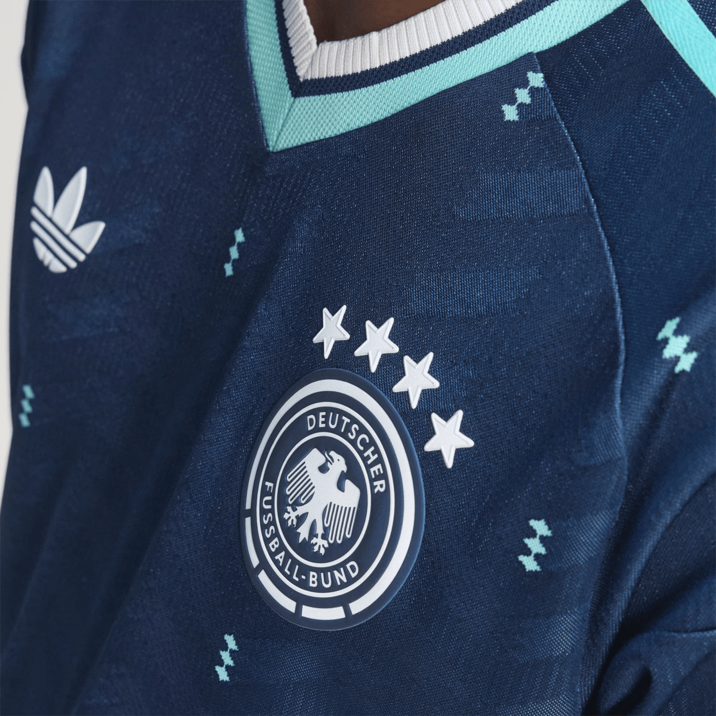 DFB DEUTSCHLAND AUTHENTISCH Auswärts-Trikot Herren WM 2026