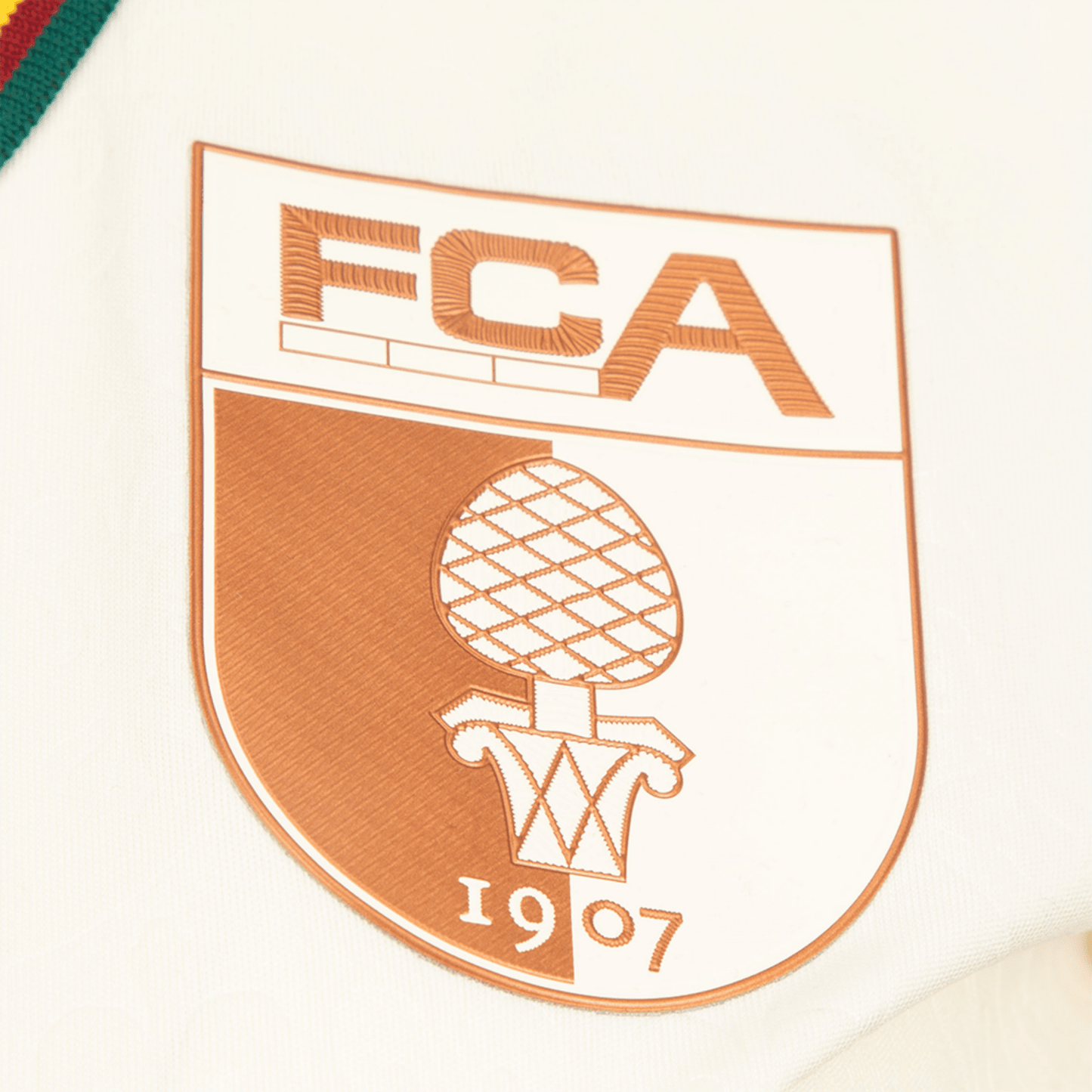 FCA FC AUGSBURG FUGGERSTADT Herren Trikot Creme 25 / 26